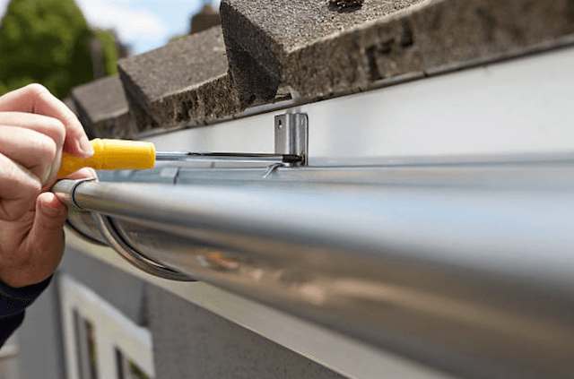 gutter repair chicago